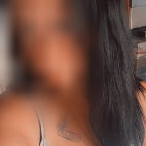Elena, 31