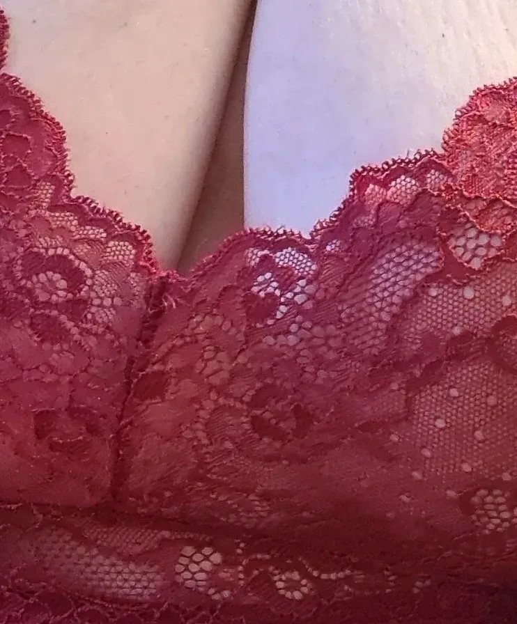 Selin, 32